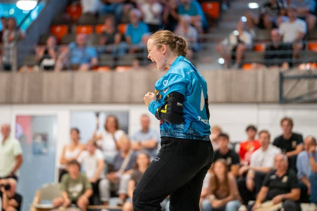 Handball I Women I 2026–2027 Season I 2nd Bundesliga I Matchday 2 I VfL Waiblingen vs. HSG Freiburg I September 5, 2026 Sarah Norregaard Thomsen 1, VfL Waiblingen Tigers celebrate at the Waiblingen Rundsporthalle in Baden-Württemberg, Germany Copyright: xLobeca MaxxPetershansx
