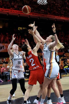 September 5, 2026, GER, Women s Basketball, Women s Basketball World Cup, 2026, Match Day 1, Germany vs. Japan Frieda Buehner (Germany) 20, Marie Guelich (Germany) 21, Stephanie Mawuli (Japan) 3, Norika Konno (Japan) 3 Berlin Max Schmeling Halle Berlin, Germany Copyright: xNordphotox xEnglerx