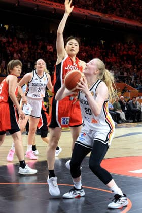 September 5, 2026, GER, Women s Basketball, Women s Basketball World Cup, 2026, Matchday 1, Germany vs. Japan; Frieda Buehner (Germany) 20, Ramu Tokashiki (Japan) 10; Berlin Max Schmeling Halle, Berlin, Germany Copyright: xNordphotox xEnglerx