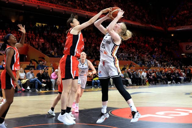September 5, 2026, GER, Women s Basketball, Women s Basketball World Cup, 2026, Matchday 1, Germany vs. Japan; Frieda Buehner (Germany) 20, Ramu Tokashiki (Japan) 10; Berlin Max Schmeling Halle, Berlin, Germany Copyright: xNordphotox xEnglerx