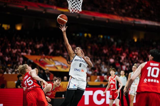 2026 FIBA Women’s Basketball World Cup: Germany vs. Japan, September 5, 2026—Nyara Sabally of Germany, No. 8, shoots a basketball, FIBA Women’s Basketball World Cup 2026, group stage, Group A, Matchday 2: Germany vs. Japan on September 5, 2026, at the Max Schmeling Halle in Berlin Copyright: xBEAUTIFULxSPORTS Tonhäuserx