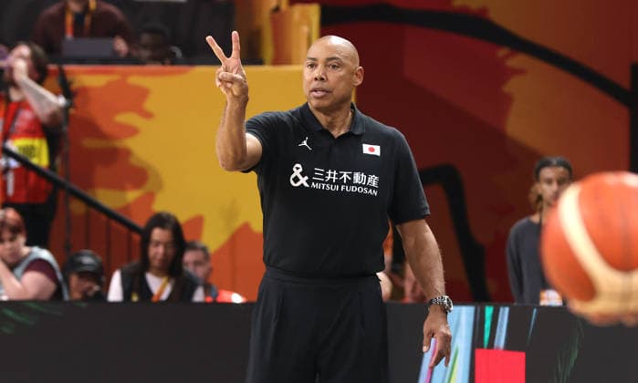 Coach Corey Gaines gives instructions Sports Basketball FIBA World Cup Women s World Championship 2026-2027 Season May 9, 2026 DBB Germany GER vs. Japan JPN
