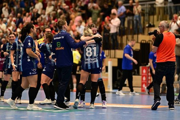 Handball I Women I 2026–2027 Season I Bundesliga I Matchday 2 I Buxtehuder SV vs. HC Leipzig I September 5, 2026 Jubilation, excitement, enthusiasm, euphoria, joy, happiness, cheerfulness among the Buxtehuder Sportverein women’s team after their victory over HC Leipzig Women’s Team at Buxtehude Halle Nord, Lower New Saxony, Germany Copyright: xLobeca FelixxWeißbergx