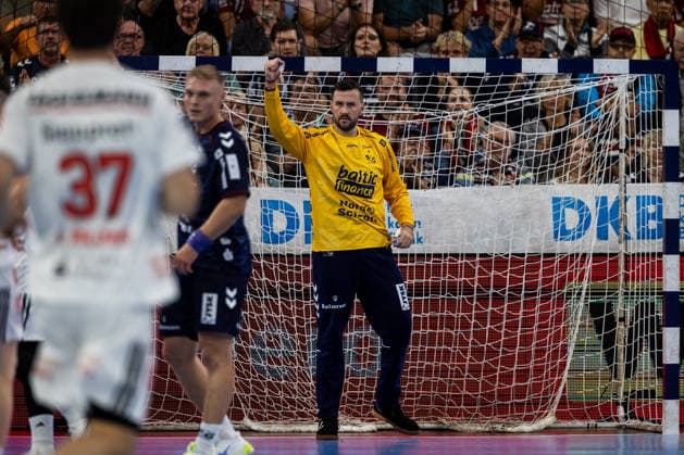 Opel HBL SG Flensburg Handewitt vs. HC Erlangen, September 5, 2026—Celebration as Benjamin Buric (No. 1) saves the ball, SG Flensburg Handewitt Opel HBL SG Flensburg Handewitt vs. HC Erlangen, GGW Arena, September 5, 2026 Copyright: xBEAUTIFULxSPORTS MarioxM.xKobergx