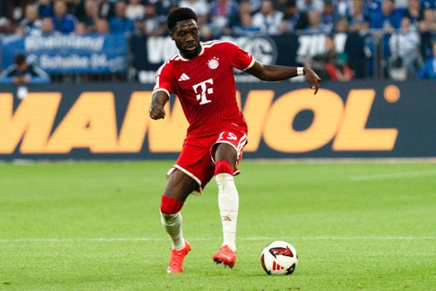 Deutschland: 1. Bundesliga 2026 2027, 2. Spieltag - FC Schalke 04 vs. FC Bayern München - 05.09.2026 - Veltins-Arena (Gelsenkirchen, Nordrhein-Westfalen) Alphonso Davies (FC Bayern München, 19) *** Germany 1 Bundesliga 2026–2027, Matchday 2: FC Schalke 04 vs. FC Bayern Munich, September 5, 2026, Veltins Arena, Gelsenkirchen, North Rhine-Westphalia; Alphonso Davies, FC Bayern Munich, 19 Copyright: xCelinaxLeiersx