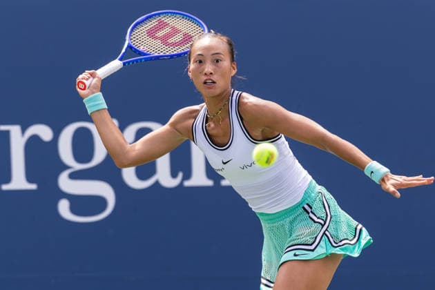 Tennis 2026: US Open, September 5, 2026 September 5, 2026: Qinwen Zheng (CHN) in action against Madison Keys (USA) during their Round 3 match at the US Open on September 5, 2026, held at the USTA Billie Jean King National Tennis Center in New York City. (Credit Image: Bernie Haley Cal Media) New York City New York USA EDITORIAL USE ONLY Copyright: xx ZUMA-20260905_zma_c04_021.jpg BerniexHaleyx csmphotothree517240