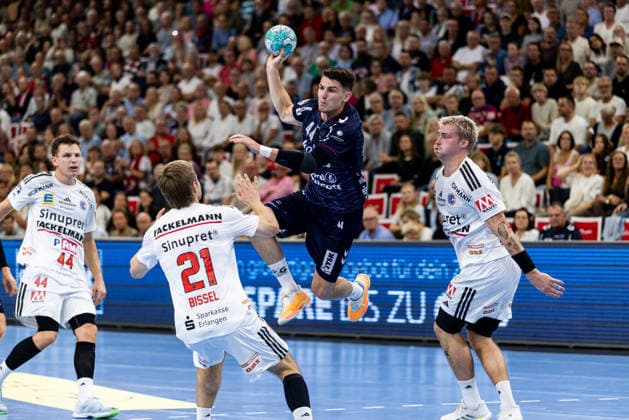 Opel HBL SG Flensburg Handewitt vs. HC Erlangen, September 5, 2026—Aymeric Minne, No. 44, SG Flensburg Handewitt on the attack. Opel HBL SG Flensburg Handewitt vs. HC Erlangen, GGW Arena, September 5, 2026 Copyright: xBEAUTIFULxSPORTS MarioxM.xKobergx
