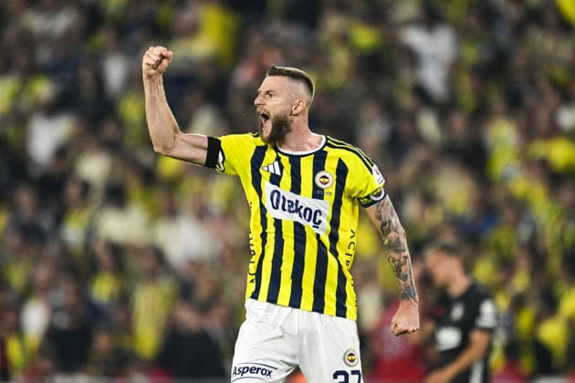 Fenerbahce v Besiktas - Turkish Super Lig ISTANBUL, TURKIYE - SEPTEMBER 5: Milan Skriniar of Fenerbahce celebrate after score a goal during the Turkish Super Lig week 4 derby match between Fenerbahce and Besiktas at Chobani Stadium in Istanbul, Turkiye, on September 5, 2026. Muhammed Enes Yildirim Anadolu Istanbul Turkey. Editorial use only. Please get in touch for any other usage.  Copyright: x2026xAnadoluxMuhammedxEnesxYildirimx
