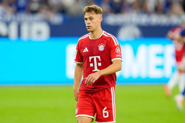 Joshua Kimmich (FC Bayern Muenchen) schaut waehrend des Spiels der 1. Bundesliga zwischen FC Schalke 04 und FC Bayern Muenchen, Veltins-Arena am 05. September 2026 in Gelsenkirchen, Deutschland. (Foto von Alex Gottschalk DeFodi Images) +++ Joshua Kimmich (FC Bayern Muenchen) looks on during the Bundesliga match between FC Schalke 04 and FC Bayern Muenchen at Veltins-Arena on September 5, 2026 in Gelsenkirchen, Germany. (Photo by Alex Gottschalk DeFodi Images) DFB DFL REGULATIONS PROHIBIT ANY USE OF PHOTOGRAPHS AS IMAGE SEQUENCES AND OR QUASI-VIDEO. (Photo by Alex Gottschalk DeFodi Images) - *** Joshua Kimmich of FC Bayern Munich looks on during the Bundesliga match between FC Schalke 04 and FC Bayern Munich, Veltins Arena on September 5, 2026, in Gelsenkirchen, Germany. Photo by Alex Gottschalk, DeFodi Images. Joshua Kimmich of FC Bayern Munich looks on during the Bundesliga match between FC Schalke 04 and FC Bayern Munich at Veltins Arena on September 5, 2026 in Gelsenkirchen, Germany. Photo by Alex Gottschalk, DeFodi Images. DFB and DFL regulations prohibit any use of photographs as image sequences and or quasi-video. Photo by Alex Gottschalk, DeFodi Images