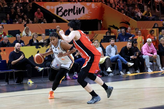 September 5, 2026, GER, Basketball, Women s, Basketball World Cup, 2026, Matchday 1, Germany vs. Japan; Nyara Sabally (Germany) 8, Ramu Tokashiki (Japan) 10; Berlin, Max Schmeling Halle, Berlin, Germany Copyright: xNordphotox xEnglerx