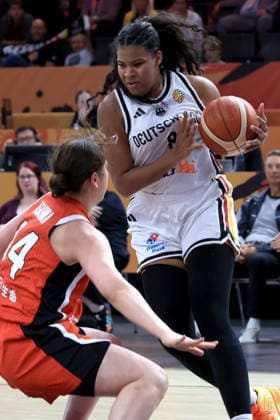 September 5, 2026, GER, Women s Basketball, Women s Basketball World Cup, 2026, Matchday 1, Germany vs. Japan; Nyara Sabally (Germany) 8, Azusa Asahina (Japan) 14; Berlin, Max-Schmeling-Halle, Berlin, Germany Copyright: xNordphotox xEnglerx