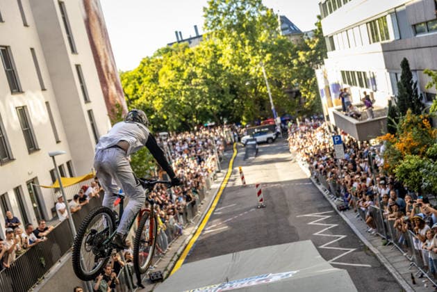 Cerro Abajo Josh Lowe at Cerro Abajo, September 5, 2026, in Stuttgart, Germany. Photo by Sebastian Sternemann