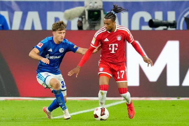 Vitalie Becker (FC Schalke 04) und Michael Olise (FC Bayern Muenchen) im Zweikampf waehrend des Spiels der 1. Bundesliga zwischen FC Schalke 04 und FC Bayern Muenchen, Veltins-Arena am 05. September 2026 in Gelsenkirchen, Deutschland. (Foto von Alex Gottschalk DeFodi Images) +++ Vitalie Becker (FC Schalke 04) und Michael Olise (FC Bayern Muenchen) battle for the ball during the Bundesliga match between FC Schalke 04 and FC Bayern Muenchen at Veltins-Arena on September 5, 2026 in Gelsenkirchen, Germany. (Photo by Alex Gottschalk DeFodi Images) DFB DFL REGULATIONS PROHIBIT ANY USE OF PHOTOGRAPHS AS IMAGE SEQUENCES AND OR QUASI-VIDEO. (Photo by Alex Gottschalk DeFodi Images) - *** Vitalie Becker of FC Schalke 04 and Michael Olise of FC Bayern Munich battle for the ball during the Bundesliga match between FC Schalke 04 and FC Bayern Munich at Veltins Arena on September 5, 2026, in Gelsenkirchen, Germany. Photo by Alex Gottschalk, DeFodi Images. Vitalie Becker of FC Schalke 04 and Michael Olise of FC Bayern Munich battle for the ball during the Bundesliga match between FC Schalke 04 and FC Bayern Munich at Veltins Arena on September 5, 2026 in Gelsenkirchen, Germany. Photo by Alex Gottschalk, DeFodi Images. DFB and DFL regulations prohibit any use of photographs as image sequences and or quasi-video. Photo by Alex Gottschalk, DeFodi Images.