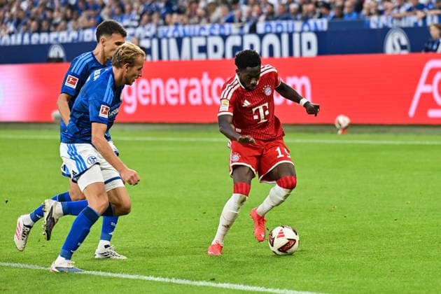 GELSENKIRCHEN, GERMANY; 05. SEPTEMBER: tackle between Alphonso DAVIES (FC Bayern Munich 19), Timo BECKER (FC Schalke 5) and Dejan LJUBICIC (FC Schalke 21 during the Bundesliga Match between FC Schalke 04 vs. FC Bayern Munich at Matchday 2 at Veltins Arena DFL REGULATIONS PROHIBIT ANY USE OF PHOTOGRAPHS AS IMAGE SEQUENCES AND OR QUASI-VIDEO Copyright: xBEAUTIFULxSPORTS Goldbergx