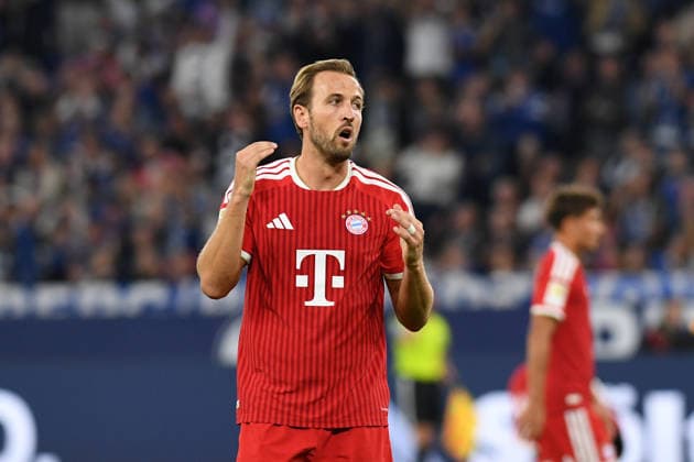 Harry Kane (FC Bayern Muenchen) gestikuliert, gestik waehrend des Spiels der 1. Bundesliga zwischen FC Schalke 04 und FC Bayern Muenchen, Veltins-Arena am 05. September 2026 in Gelsenkirchen, Deutschland. (Foto von Ralf Treese DeFodi Images) +++ Harry Kane (FC Bayern Muenchen) gestures during the Bundesliga match between FC Schalke 04 and FC Bayern Muenchen at Veltins-Arena on September 5, 2026 in Gelsenkirchen, Germany. (Photo by Ralf Treese DeFodi Images) DFB DFL REGULATIONS PROHIBIT ANY USE OF PHOTOGRAPHS AS IMAGE SEQUENCES AND OR QUASI-VIDEO. (Photo by Ralf Treese DeFodi Images) - *** Harry Kane of FC Bayern Munich gestures during the Bundesliga match between FC Schalke 04 and FC Bayern Munich, Veltins Arena on September 5, 2026, in Gelsenkirchen, Germany. Photo by Ralf Treese, DeFodi Images. Harry Kane of FC Bayern Munich gestures during the Bundesliga match between FC Schalke 04 and FC Bayern Munich at Veltins Arena on September 5, 2026 in Gelsenkirchen, Germany. Photo by Ralf Treese, DeFodi Images. DFB and DFL regulations prohibit any use of photographs as image sequences and or quasi-video. Photo by Ralf Treese, DeFodi Images.