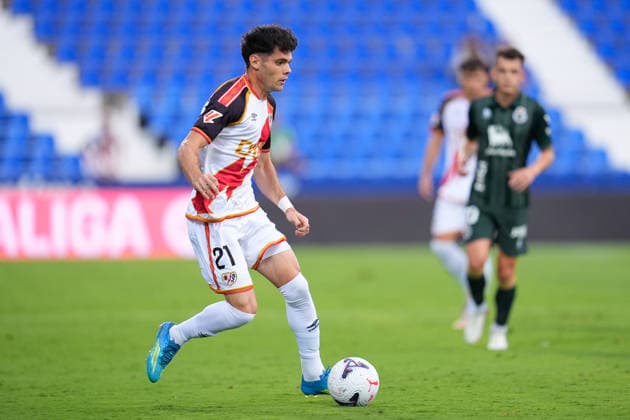 September 5, 2026, Leganes, Madrid, Spain: Fran Perez of Rayo Vallecano runs with the ball during the Spanish League, LaLiga EA Sports, football match played between Rayo Vallecano and Real Racing Club at Butarque stadium on September 05, 2026, in Leganes, Madrid, Spain. Rayo Vallecano V Real Racing Club - LaLiga EA Sports  - ZUMAa181 20260905_zaa_a181_139 Copyright: xDennisxAgyemanx