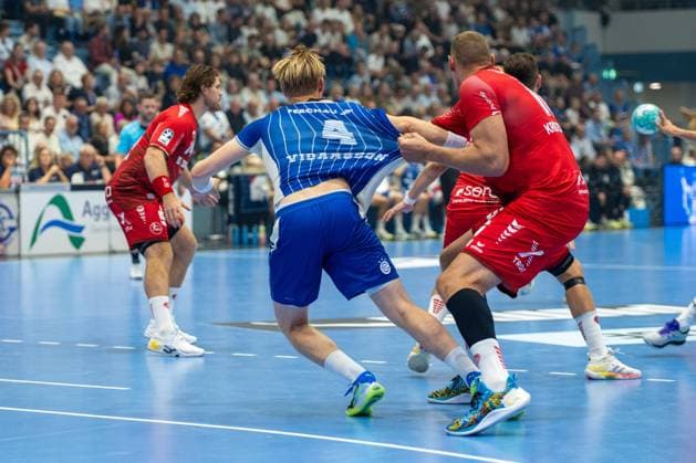 Ellidi Snaer Vidarsson, wing player, VfL Gummersbach, VfL Gummersbach vs. MT Melsungen, Opel Handball Bundesliga, Men, Matchday 3, September 5, 2026, Gummersbach, North Rhine-Westphalia, Germany Copyright: xkolbert-press MartinxWdziecznyx