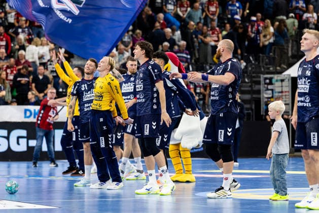Opel HBL SG Flensburg Handewitt vs. HC Erlangen, September 5, 2026: Celebrations after the victory for SG Flensburg Handewitt. Opel HBL SG Flensburg Handewitt vs. HC Erlangen, GGW Arena, September 5, 2026 Copyright: xBEAUTIFULxSPORTS MarioxM.xKobergx
