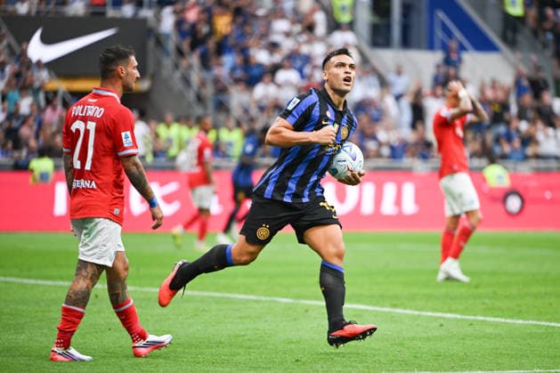 IPA88157706 - Lautaro Martinez of Inter FC celebrating after scoring a goal during the Italian Serie A soccer match between Inter FC and SSC Napoli on September 5, 2026, at the Giuseppe Meazza San Siro Stadium in Milan, Italy. Photo by Tiziano Ballabio  Copyright: xTizianoxBallabio IPAxSportx xx 88157706
