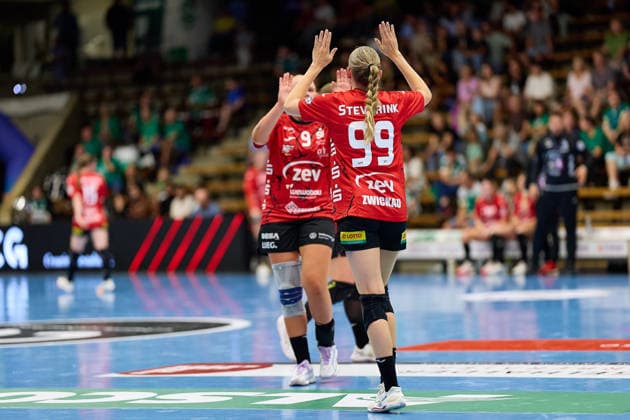 Lilja Agustsdottir of BSV Sachsen Zwickau, 09, and Rome Steverink of BSV Sachsen Zwickau, 99, high-five after the FRISCH AUF Goeppingen vs. BSV Sachsen Zwickau handball match, ALSCO Women’s Handball Bundesliga, Matchday 2, 2026–2027 season, September 5, 2026 FRISCH AUF Göppingen vs. BSV Sachsen Zwickau, Handball, ALSCO Women’s Handball Bundesliga, Matchday 2, 2026–2027 season, September 5, 2026 Göppingen Copyright: xEibner-Pressefoto GeraldxOelze-dexStoppanyx EP_ODS