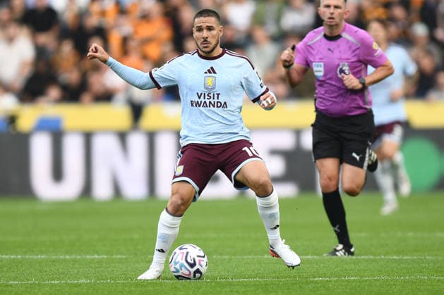 Hull City v Aston Villa, Premier League Aston Villa midfielder Emi Buendia (10) during the Premier League match between Hull City and Aston Villa at the MKM Stadium, Kingston upon Hull, UK on 5 September 2026. Kingston upon Hull MKM Stadium East Riding of Yorkshire UK Editorial use only DataCo restrictions apply See www.football-dataco.com , Copyright: xIanxLyallx PSI-24835-0035