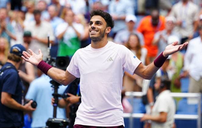 Francisco Cerundolo celebrates his five set win over Taylor Fritz after being two sets down 2026 US Open, Day Seven, USTA Billie Jean King National Tennis Center, New York, USA - 05 Sep 2026New York USTA Billie Jean King National T New York (NY) United States of America EDITORIAL USE ONLY No use with unauthorised audio, video, data, fixture lists, club league logos or live services. Online in-match use limited to 120 images, no video emulation. No use in betting, games or single club league player publications. Copyright: xJavierxGarcia Shutterstockx 17134332ao