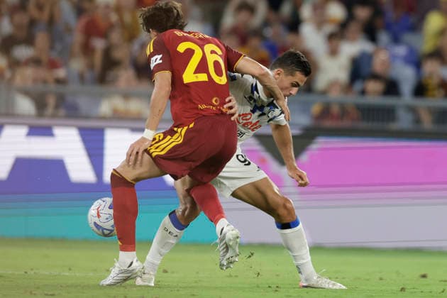 Serie a football match AS Roma vs Atalanta BC Roma™s Argentinian defender Leonardo Balerdi challenges for the ball with Atalanta s Montenegrin forward Nikola Krstovic during the Serie A football match between AS Roma vs Atalanta BC at the Olimpico Stadium in Rome, Italy on September 05, 2026. _BPH1294 Copyright: xAntonioxBalascox
