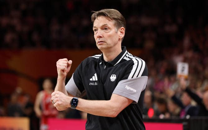 National Team Coach Olaf Lange gives instructions; Upper Body Drills; Basketball; FIBA World Cup; Women s World Championship; 2026-2027 Season; May 9, 2026; DBB; Germany (GER) vs. Japan (JPN)