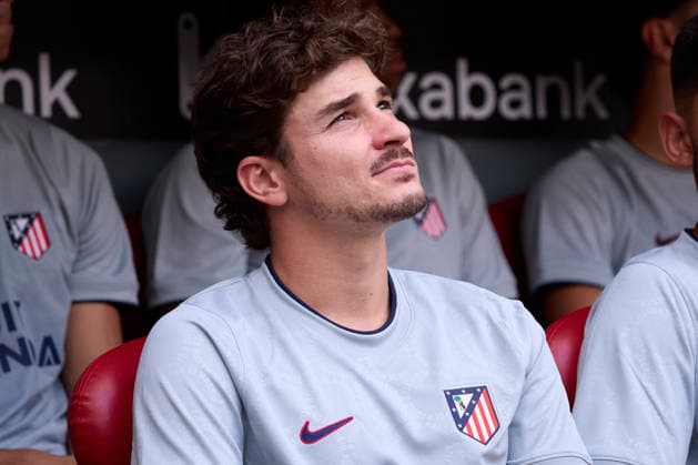 Athletic Club de Bilbao v Atletico de Madrid - LaLiga EA Sports BILBAO, SPAIN - SEPTEMBER 5: Julian Alvarez of Atletico Madrid looks on prior the LaLiga EA Sports 2026 27 match between Athletic Club de Bilbao and Atletico de Madrid at San MamÃ s Stadium, on September 5, 2026 in Bilbao, Spain. (Photo by Marcos Calvo Photo Players Images Magara Press) Bilbao Estadio de San Mames Spain Copyright: xMarcosxCalvox