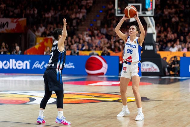 Pauline Astier, France, 98 on the ball, GER, France vs. Korea, Basketball, 2026 FIBA Women’s World Cup, Group Stage, Matchday 2, September 5, 2026, Germany, France vs. Korea, Basketball, 2026 FIBA Women s World Cup, Group Stage, Matchday 2, September 5, 2026, Berlin Copyright: xEibner-Pressefoto MaxxVincenx EP_MVN