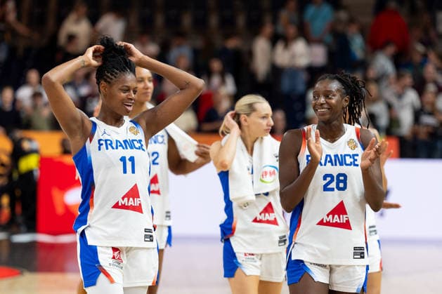 Valeriane Ayayi of France, 11, and Migna Toure of France, 28, celebrate after the victory at the end of the game, GER, France vs. Korea, basketball, 2026 FIBA Women’s World Cup, group stage, Matchday 2, September 5, 2026, GER, France vs. Korea, basketball, 2026 FIBA Women’s World Cup, group stage, Matchday 2, September 5, 2026, Berlin Copyright: xEibner-Pressefoto MaxxVincenx EP_MVN