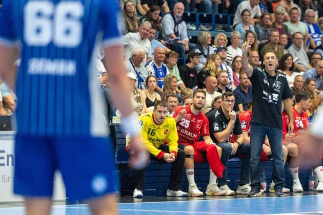 Roberto Garcia Parrondo, Head Coach, MT Melsungen, VfL Gummersbach vs. MT Melsungen, Opel Handball Bundesliga, Men s Division, Matchday 3, September 5, 2026, Gummersbach, North Rhine-Westphalia, Germany Copyright: xkolbert-press MartinxWdziecznyx