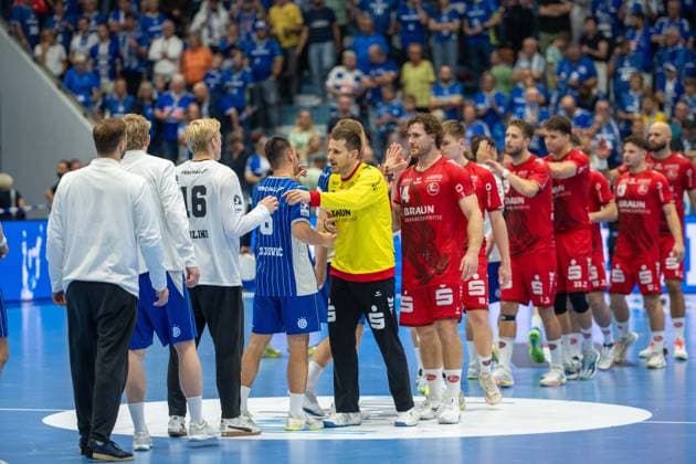 The teams after the tie: VfL Gummersbach vs. MT Melsungen, Opel Handball Bundesliga, Men s Division, Matchday 3, September 5, 2026, Gummersbach, North Rhine-Westphalia, Germany Copyright: xkolbert-press MartinxWdziecznyx