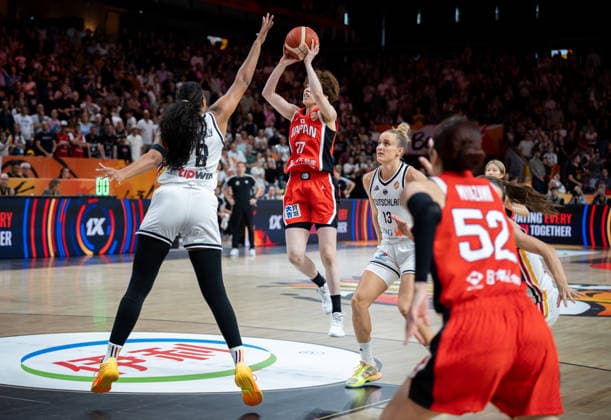 Germany v Japan: Group A - FIBA Women s Basketball World Cup Germany 2026 Saki Hayashi and Nyara Sabally play during the FIBA Women s Basketball World Cup 2026 match between Germany and Japan in Berlin, Germany, on September 5, 2026. Berlin Germany  Copyright: xMarcinxGolbax originalFilename:golba-germanyv260905_npSeF.jpg