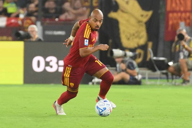 IPA88165711 - Donyell Malen of AS Roma in action during the Serie A Enelive match between AS Roma and Atalanta BC at the Stadio Olimpico  Copyright: xAgostinoxGemito IPAxSportx xx 88165711