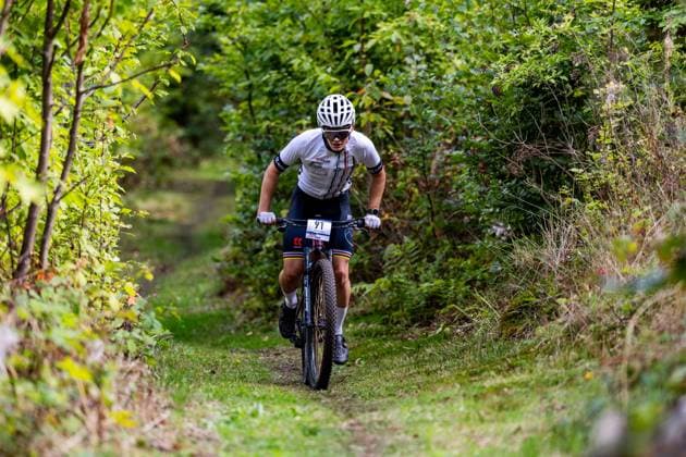September 5, 2026, GER, MTB Mountain Bike XCO Cross Country Olympic, Season 26, Junior Men, Women, XCO Bike Cup Central German Championship, organized by RSC Waltershausen e.V. and Jonathan Uhlemann Bergradsport Brandis e.V., U19 Men: After a one-year hiatus, the XCO Bike Cup returned to Bad Tabarz on the Datenberg for the final race on one of the series’ most popular race courses. Bad Tabarz is a venue with a long tradition in MTB sports across various disciplines. In recent years, the Datenberg has already hosted several Central GermanGerman XCO championships as well as races from German Cycling’s MTB XCO youth talent scouting program. The challenging course has thus made a name for itself beyond the region and offers ideal conditions for a thrilling season finale. The varied course on the Datenberg offers everything that defines modern cross-country racing: technically demanding sections, steep climbs, fast descents, and plenty of challenges that test riding technique, stamina, and skill. 99891 Bad Tabarz, Gartenstraße, Thuringian Forest, Thuringia, Germany