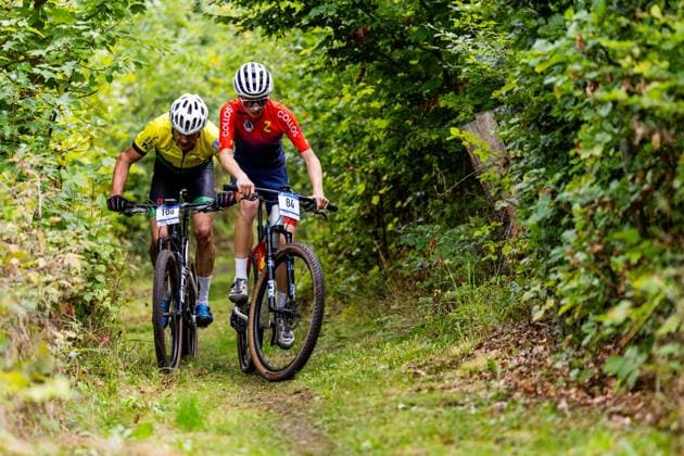 September 5, 2026, GER, MTB Mountain Bike XCO Cross Country Olympic, Season 26, Juniors Men Women, XCO Bike Cup Central German Championship, organized by RSC Waltershausen e.V., Konstantin Fischer Dresdner SC 1898, U17m, Fabian Eisold SH Kurort Hartha RTTW, Masters 2 After a one-year hiatus, the XCO Bike Cup returned to Bad Tabarz on the Datenberg for the final round on one of the series’ most popular race courses. Bad Tabarz is a venue with a long tradition of hosting MTB events across various disciplines. In recent years, the Datenberg has already served as the venue for several Central GermanXCO championships as well as races from German Cycling’s MTB XCO youth talent scouting program. The challenging course has thus made a name for itself beyond the region and offers ideal conditions for a thrilling season finale. The varied course on the Datenberg offers everything that defines modern cross-country racing: technically demanding sections, steep climbs, fast descents, and plenty of challenges that demand riding technique, stamina, and skill. 99891 Bad Tabarz, Gartenstraße, Thuringian Forest, Thuringia, Germany