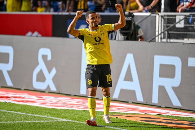 Ethan Nwaneri (Borussia Dortmund) Torjubel, jubelt nach seinem treffer zum 2:3 waehrend des spiels der 1. Bundesliga zwischen TSG Hoffenheim und Borussia Dortmund, SNP Arena am 05. September 2026 in Sinsheim, Deutschland. (Foto von Harry Langer DeFodi Images) +++ Ethan Nwaneri (Borussia Dortmund) celebrates after scoring his team s third goal during the Bundesliga match between TSG Hoffenheim and Borussia Dortmund at SNP Arena on September 5, 2026 in Sinsheim, Germany. (Photo by Harry Langer DeFodi Images) DFB DFL REGULATIONS PROHIBIT ANY USE OF PHOTOGRAPHS AS IMAGE SEQUENCES AND OR QUASI-VIDEO. (Photo by Harry Langer DeFodi Images) DFB DFL REGULATIONS PROHIBIT ANY USE OF PHOTOGRAPHS AS IMAGE SEQUENCES AND OR QUASI-VIDEO. - *** Ethan Nwaneri of Borussia Dortmund celebrates after scoring his team s third goal, making the score 2–3, during the Bundesliga match between TSG Hoffenheim and Borussia Dortmund, SNP Arena on September 5, 2026, in Sinsheim, Germany. Photo by Harry Langer, DeFodi Images. Ethan Nwaneri of Borussia Dortmund celebrates after scoring his team’s third goal during the Bundesliga match between TSG Hoffenheim and Borussia Dortmund at SNP Arena on September 5, 2026, in Sinsheim, Germany. Photo by Harry Langer, DeFodi Images. DFB and DFL regulations prohibit any use of photographs as image sequences and or quasi-video. Photo by Harry Langer, DeFodi Images. DFB and DFL regulations prohibit any use of photographs as imSEQUENCES AND OR QUASI-VIDEO