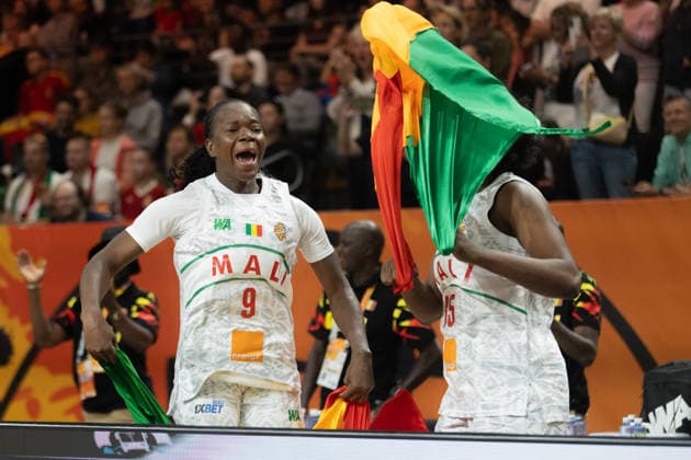 Spain Vs Mali in Berlin, Germany - 05 Sep 2026 Djeneba Sangare (L) of Mali celebrates after the 2026 FIBA Women s World Cup between Mali and Spain at Max-Schmeling-Halle. Final score; Mali 82:73 Spain. Berlin Germany Copyright: xNicholasxMullerx xSOPAxImagesx FIBAWCQUALSPMALI(20)