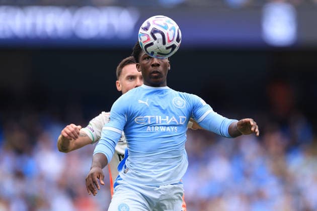 Fußball: Premier League – Manchester City gegen Coventry City, 5. September 2026; Premier League – Manchester City gegen Coventry City; Ryan McAidoo von Manchester City; Foto: Simon Stacpoole; Abseits; Manchester, Großbritannien  Copyright: xSimonxStacpoolexOffside