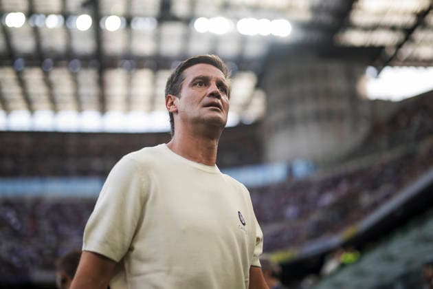 FC Internazionale v SSC Napoli - Serie A Cristian Chivu, head coach of FC Internazionale, looks on prior to the Serie A football match between FC Internazionale and SSC Napoli. Milan Italy Copyright: xNicolòxCampox