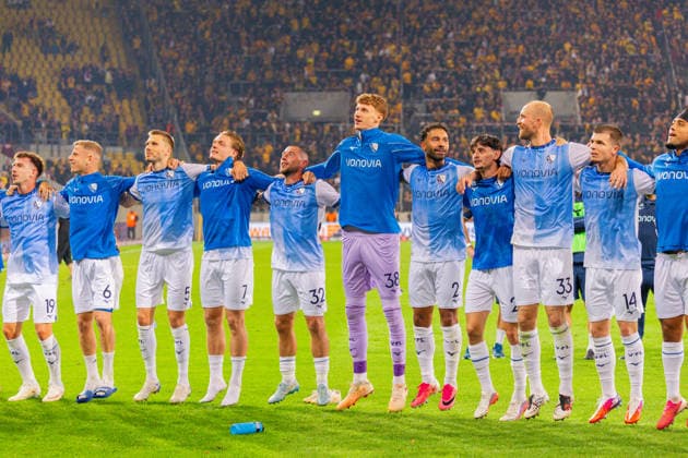 Deutschland: 2.Bundesliga, Saison 2026 2027, 05.09.2026, 4. Spieltag, SG Dynamo Dresden vs VfL Bochum, Rudolf-Harbig-Stadion : Mannschaft jubelnd vor dem Auswärtsblock *** Germany 2. Bundesliga, 2026–2027 Season, September 5, 2026, Matchday 4, SG Dynamo Dresden vs. VfL Bochum, Rudolf Harbig Stadium: Team celebrating in front of the away section Copyright: xMichellexLukax