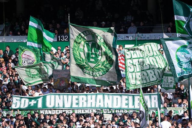1. Bundesliga: SV Werder Bremen - RB Leipzig am 05.09.2026 im Weserstadion in Bremen Fans Ultras des SV Werder Bremen fordern 50 +1 umverhandelbar *** 1 Bundesliga: SV Werder Bremen vs. RB Leipzig on September 5, 2026, at the Weserstadion in Bremen. SV Werder Bremen ultras are demanding a 50-1 ratio, subject to negotiation. MT