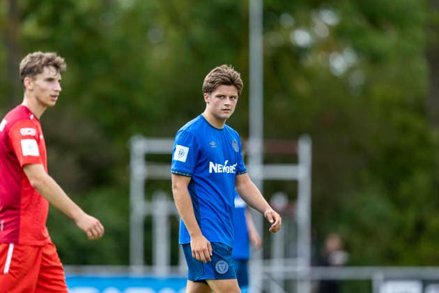 U17 DFB Youth League Preliminary Round Group H FC Rot Weiß Erfurt vs. Eintracht Braunschweig Erfurt September 5, 2026 Joshua Niemeyer 17 Eintracht Braunschweig U17 U17 DFB Youth League Preliminary Round Group H FC Rot Weiß Erfurt vs. Eintracht Braunschweig Main Field, Cyriaksgebreite, Erfurt, September 5, 2026 DFB REGULATIONS PROHIBIT ANY USE OF PHOTOGRAPHS AS IMAGE SEQUENCES AND OR QUASI-VIDEO Copyright: xBEAUTIFULxSPORTS Duehringx