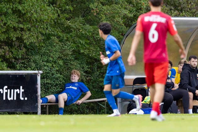 U17 DFB Youth League Preliminary Round Group H FC Rot Weiß Erfurt vs. Eintracht Braunschweig Erfurt, September 5, 2026 Leo Ganski, 23, Eintracht Braunschweig U17, injured U17 DFB Youth League Preliminary Round Group H FC Rot Weiß Erfurt vs. Eintracht Braunschweig Main Field, Cyriaksgebreite, Erfurt, September 5, 2026. DFB regulations prohibit any use of photographs as image sequences and or quasi-video. Copyright: xBEAUTIFULxSPORTS Duehringx
