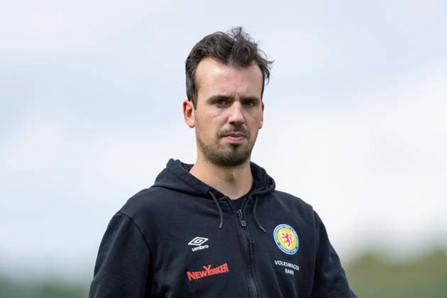 U17 DFB Youth League Preliminary Round Group H FC Rot Weiß Erfurt vs. Eintracht Braunschweig Erfurt, September 5, 2026 Niels Quante, Coach of Eintracht Braunschweig U17 U17 DFB Youth League Preliminary Round Group H FC Rot Weiß Erfurt vs. Eintracht Braunschweig Main Field, Cyriaksgebreite, Erfurt, September 5, 2026 DFB REGULATIONS PROHIBIT ANY USE OF PHOTOGRAPHS AS IMAGE SEQUENCES AND OR QUASI-VIDEO Copyright: xBEAUTIFULxSPORTS Duehringx