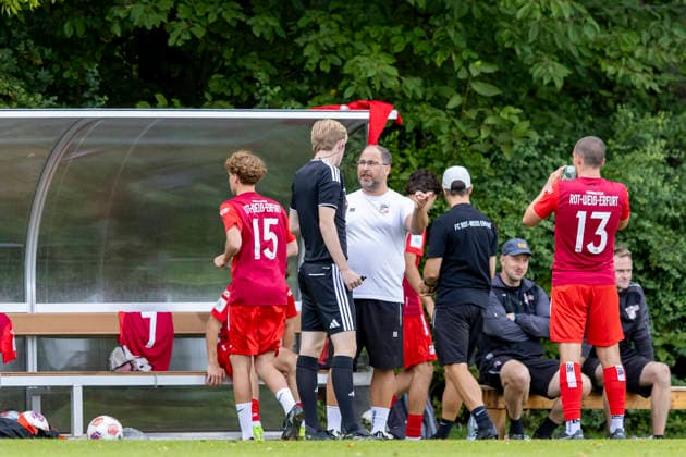 U17 DFB Youth League Preliminary Round Group H FC Rot Weiß Erfurt vs. Eintracht Braunschweig Erfurt, September 5, 2026; Paul Behlau (referee) and Ronny Röhr (coach), FC Rot Weiß Erfurt U17; U17 DFB Youth League Preliminary Round Group H FC Rot Weiß ErErfurt vs. Eintracht Braunschweig Main Field, Cyriaksgebreite, Erfurt, September 5, 2026 DFB regulations prohibit any use of photographs as image sequences and or quasi-video Copyright: xBEAUTIFULxSPORTS Duehringx