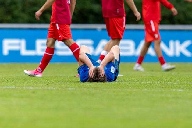 U17 DFB Youth League Preliminary Round Group H FC Rot Weiß Erfurt vs. Eintracht Braunschweig Erfurt 05 09 2026 Tom Leonhard Kunze 10 Eintracht Braunschweig U17 U17 DFB Youth League Preliminary Round Group H FC Rot Weiß Erfurt vs. Eintracht Braunschweig Main Field, Cyriaksgebreite, Erfurt September 5, 2026 DFB REGULATIONS PROHIBIT ANY USE OF PHOTOGRAPHS AS IMAGE SEQUENCES AND OR QUASI-VIDEO Copyright: xBEAUTIFULxSPORTS Duehringx