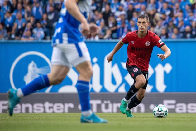 Soccer, 3rd Division: Hansa Rostock vs. SV Wehen Wiesbaden, 05 09 26, Justin Janitzek (SVWW),