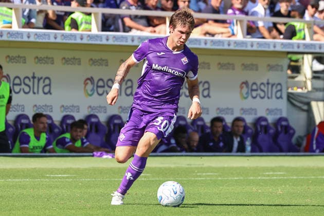 ACF Fiorentina v Torino FC - Serie A 2026 27 Franco Mastantuono of ACF Fiorentina during the Italian Serie A football match between ACF Fiorentina and Torino F.C. at the Artemio-Franchi stadium in Florence, Italy, on September 5, 2026. Firenze FI Italy  Copyright: xPaoloxGiulianix originalFilename:giuliani-acffiore260905_npR21.jpg